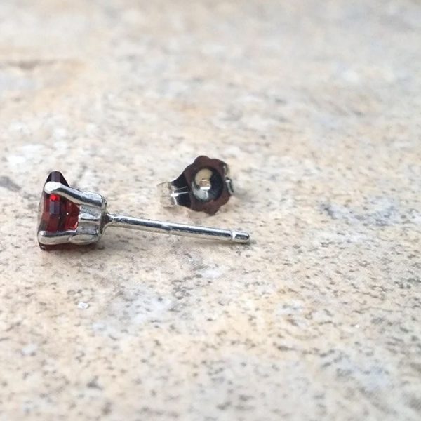 Genuine Garnet 4mm Square-cut Sterling Silver stud earrings- January Birthday - Image 3